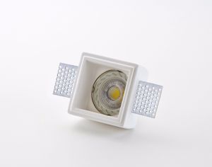 Isyluce square recessed spotlight in gypsum for false ceiling