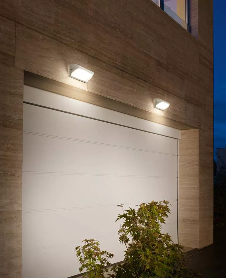 White wall lamp for outdoor ip54 modern design - 536